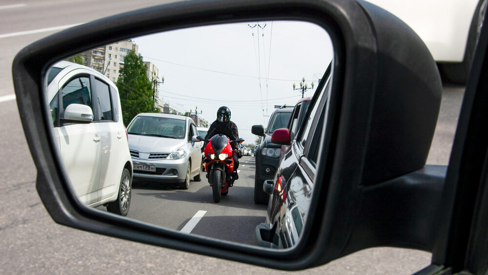 White Plains Lane Splitting Accident Lawyers